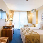 Fjord Hotel 3*