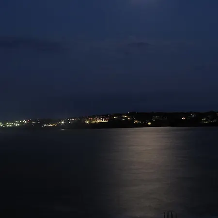 Fjord מלון 3*