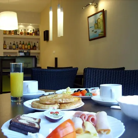 Fjord Hotel 3*